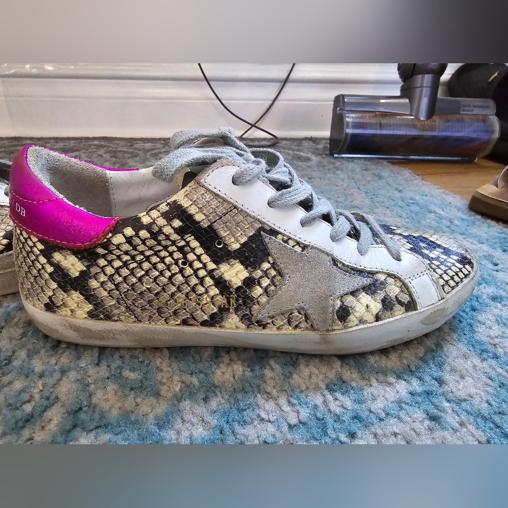 Golden Goose Sneakers